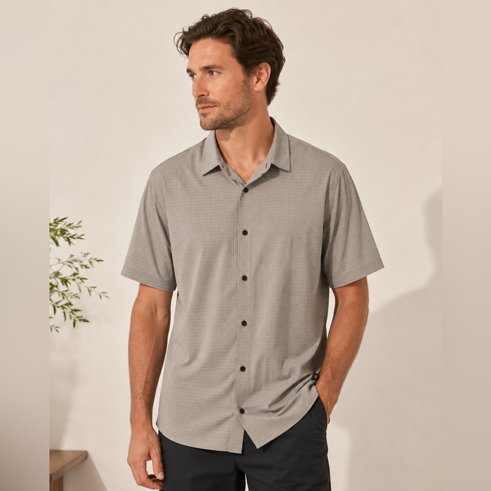 Roark XL Button Up Shirt Taupe Grey Tactel Nylon Quick Dry Stretch Camp Hiking